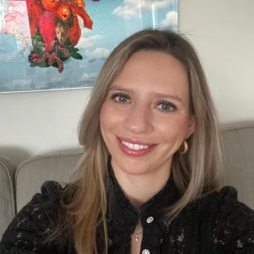Naomi Italiaander